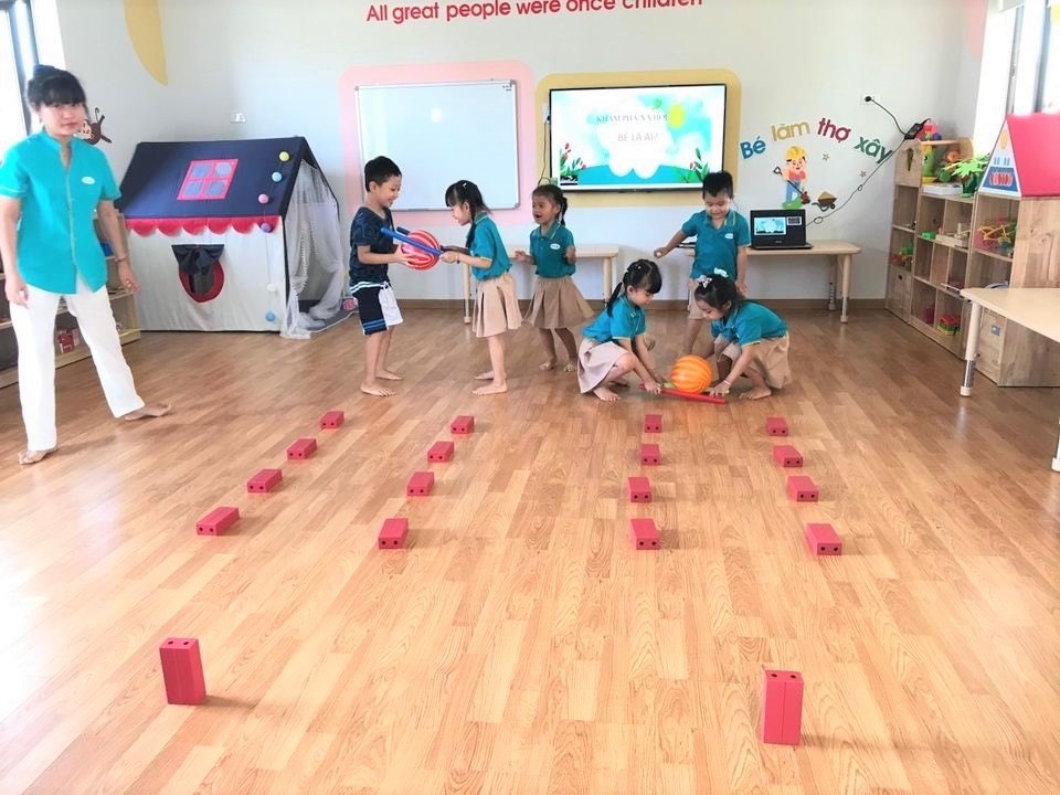 Phương pháp Đa Giác quan của Tiến sỹ Robert C.Titzer